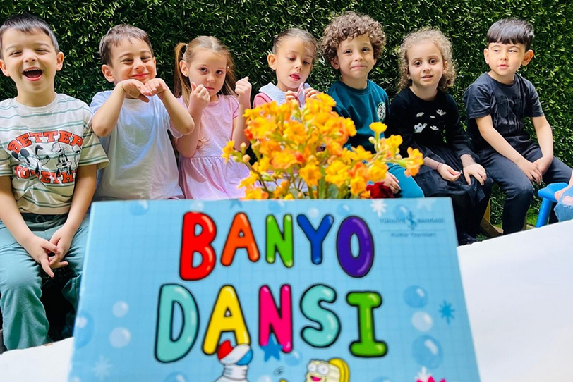 4 yaş grubu çocuklara özgüven kazandıran, dil gelişimlerini ve sosyal etkileşimlerini artıran oyun ve etkinliklerle dolu eğlenceli bir program sunuyoruz.