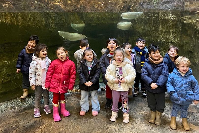4 yaş grubu çocuklara özgüven kazandıran, dil gelişimlerini ve sosyal etkileşimlerini artıran oyun ve etkinliklerle dolu eğlenceli bir program sunuyoruz.